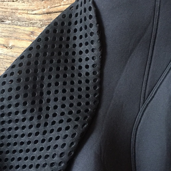 Alo yoga Black mesh jacket - Picture 4 of 5